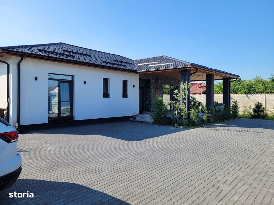 /// Proprietar Casa 4 Camere 2 Bai teren 800 mp ///