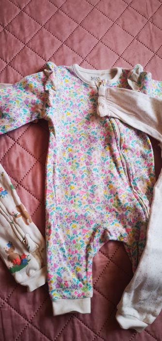 Бебешки ромпъри за момиченце