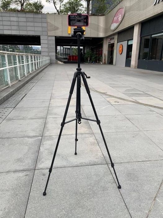 Новый Штатив для фотоаппаратов и для телефона