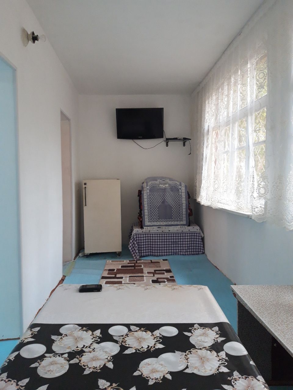 СРОЧНО продаётся квартира в Чирчике, Пятьсотка