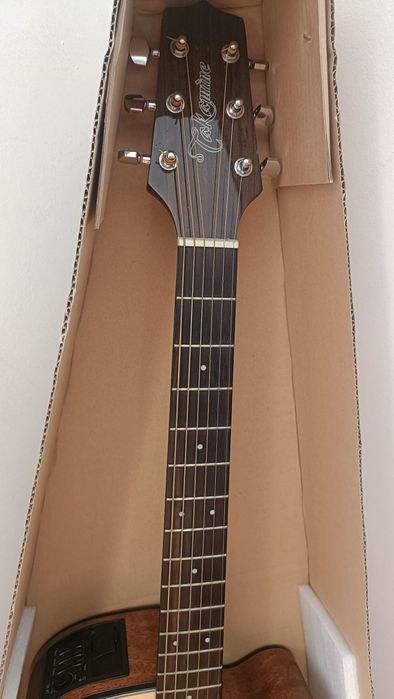 Takamine electroacustica