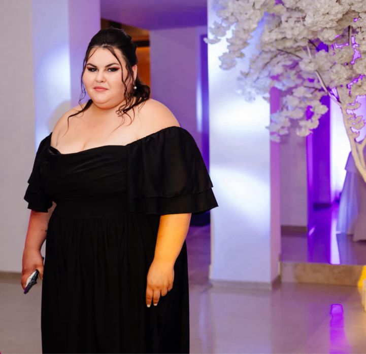 Vand rochii pentru evenimente !!!