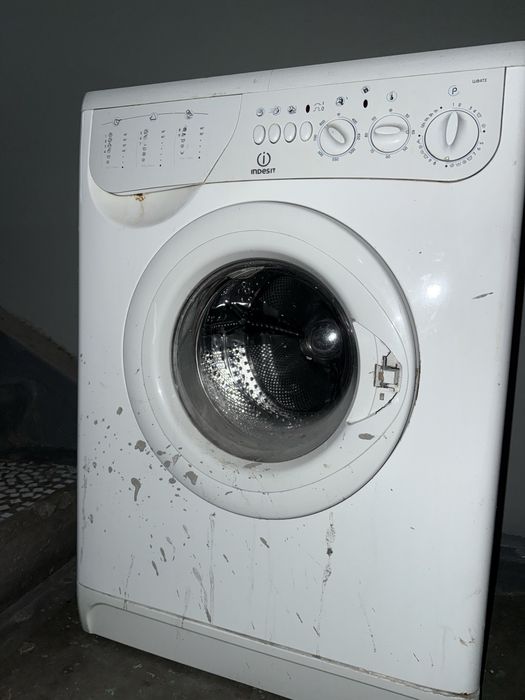 Стиральная машина indesit