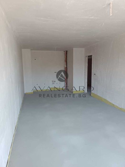 Продава се Двустаен апартамент в Пловдив, Остромила - 67 кв.м за 1476 €/кв.м - Снимка #4