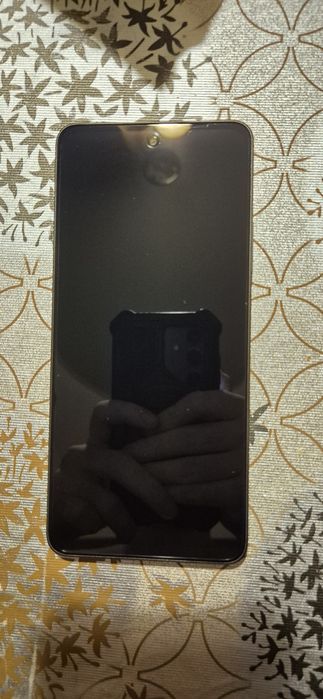 Vând telefon Oppo A5 Pro 5G nou-nouț