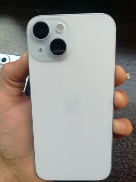 Iphone 15 в идеальном состоянии