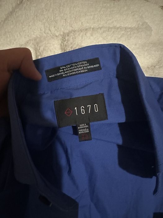 Мъжки ризи два броя за 20 лв.