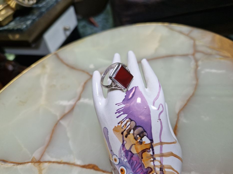 Старинен превъзходен антикварен сребърен пръстен с карнеол