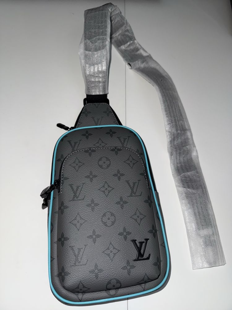 Louis Vuitton Monogram Eclipse сумка через плечо