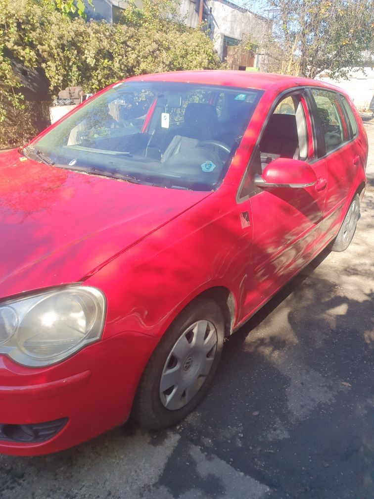 Dezmembrez Volkswagen Polo 9N 1.2 benzina