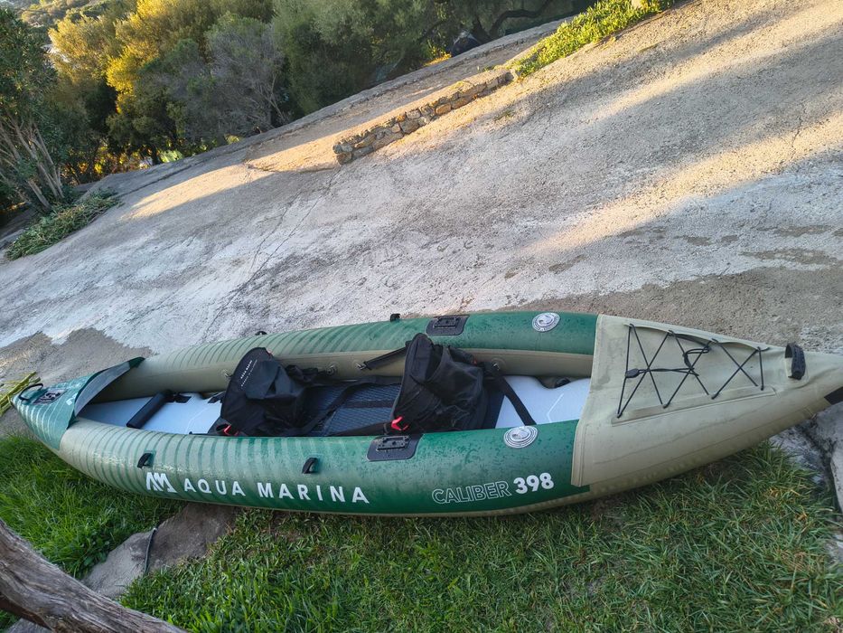 Каяк риболовен AQUAMARINA  Caliber с твърдо дъно Dropstitch