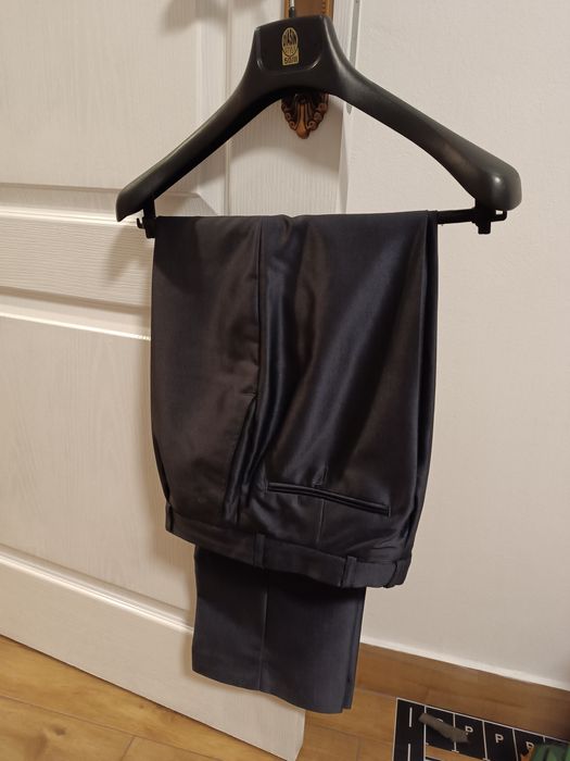 Costum barbatesc