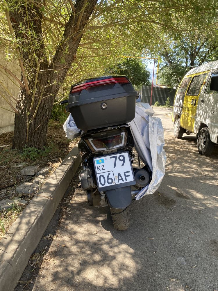 Продается Скутер N-Max 175куб