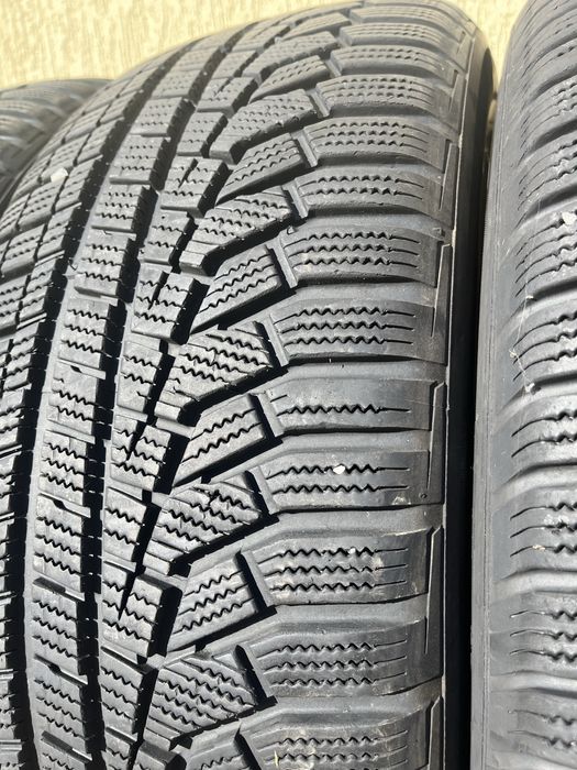 4 бр. зимни гуми 235/55/19 Hankook SUV 6,5-7 mm DOT 2418