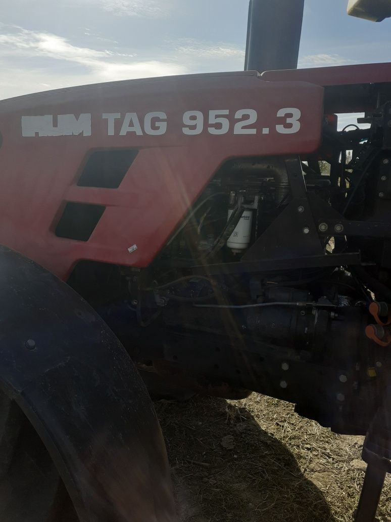 Vând tractor Bela Rus 95cp an 2011 2560 ore funcționare reale