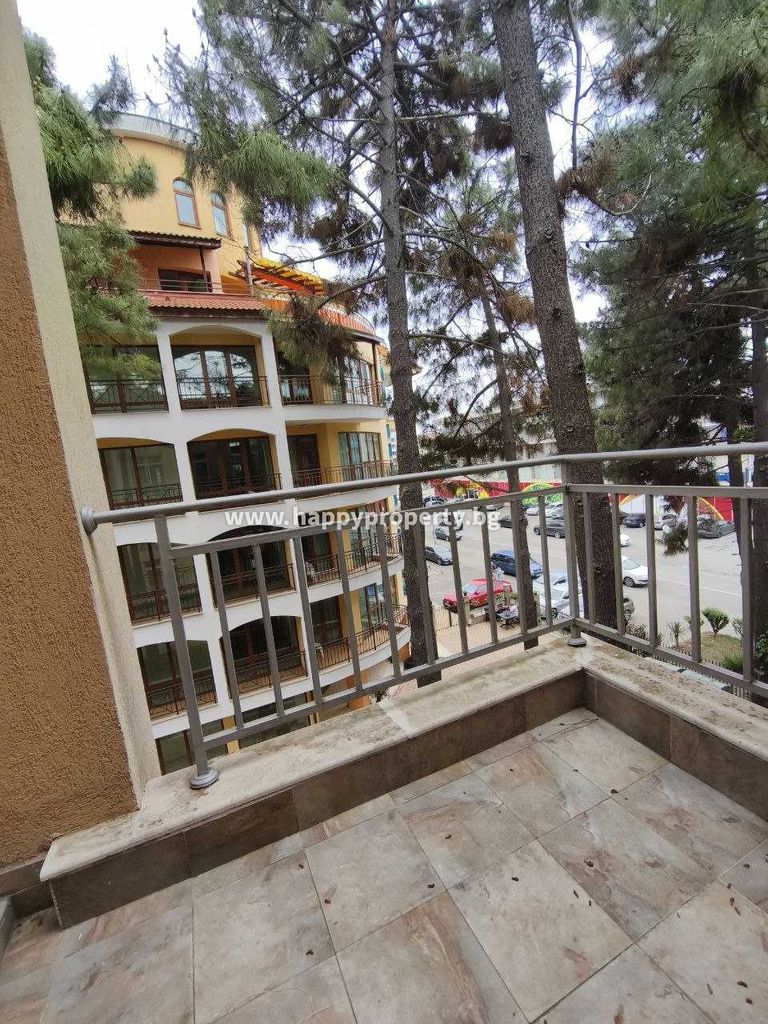 Продава се Тристаен апартамент в к.к. Слънчев бряг - 82 кв.м за 940 €/кв.м - Снимка #10
