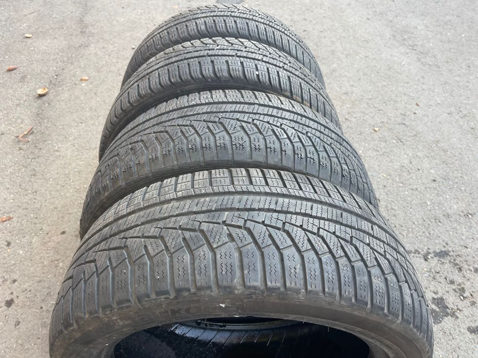 Cauciucuri de iarnă 195/50/16 Hankook dot 2019