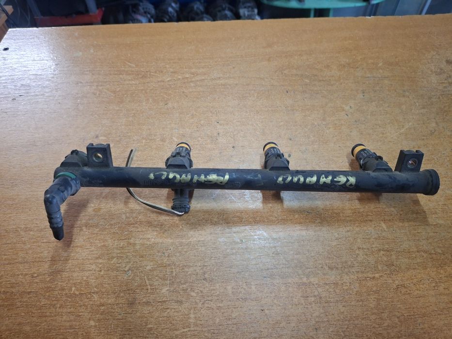 Injectoare rampă Renault Megane Scenic 1.6 Benzina 1996-2003