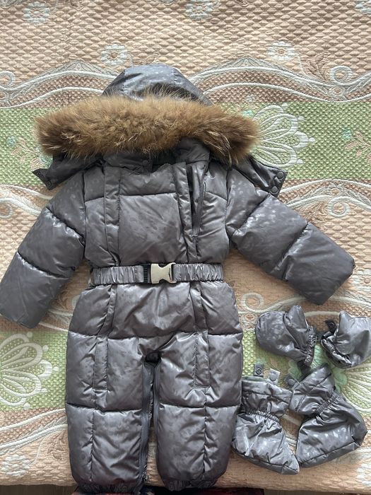 Продам комбинезон детский унисекс 68 см