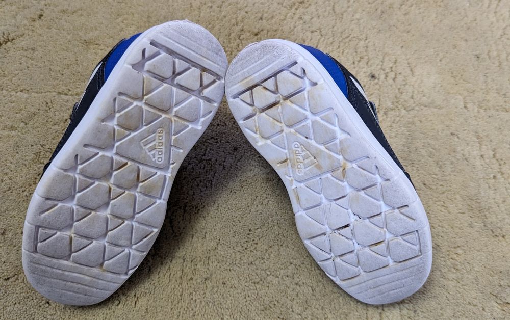 Маратонки, кецове, сандали