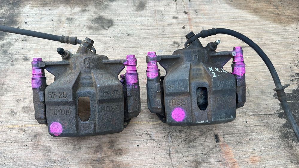 Супорта на тайоту карину е