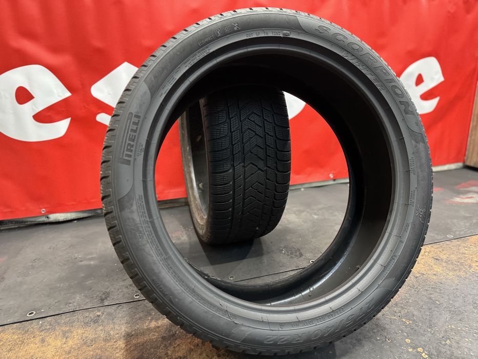 275 40 22, Зимни гуми, Pirelli ScorpionWinter, 2 броя