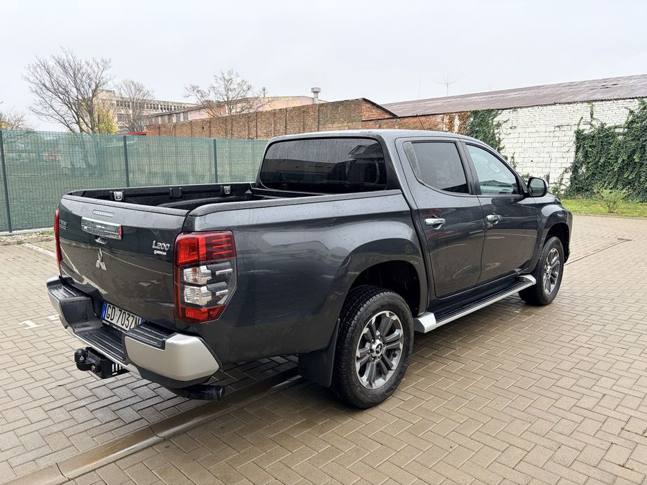 Mitsubishi L200 2021    ,112 mii km