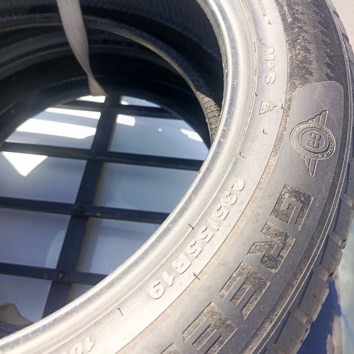 Holate yaxshi 235/55/R19