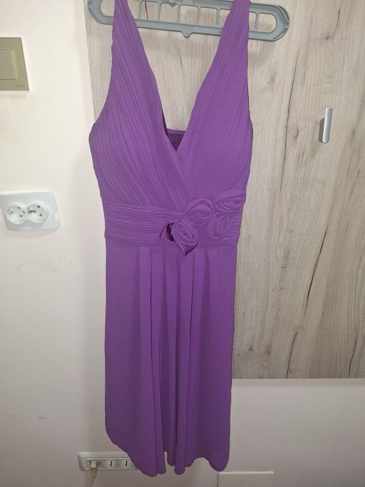 Vând rochie pentru evenimente