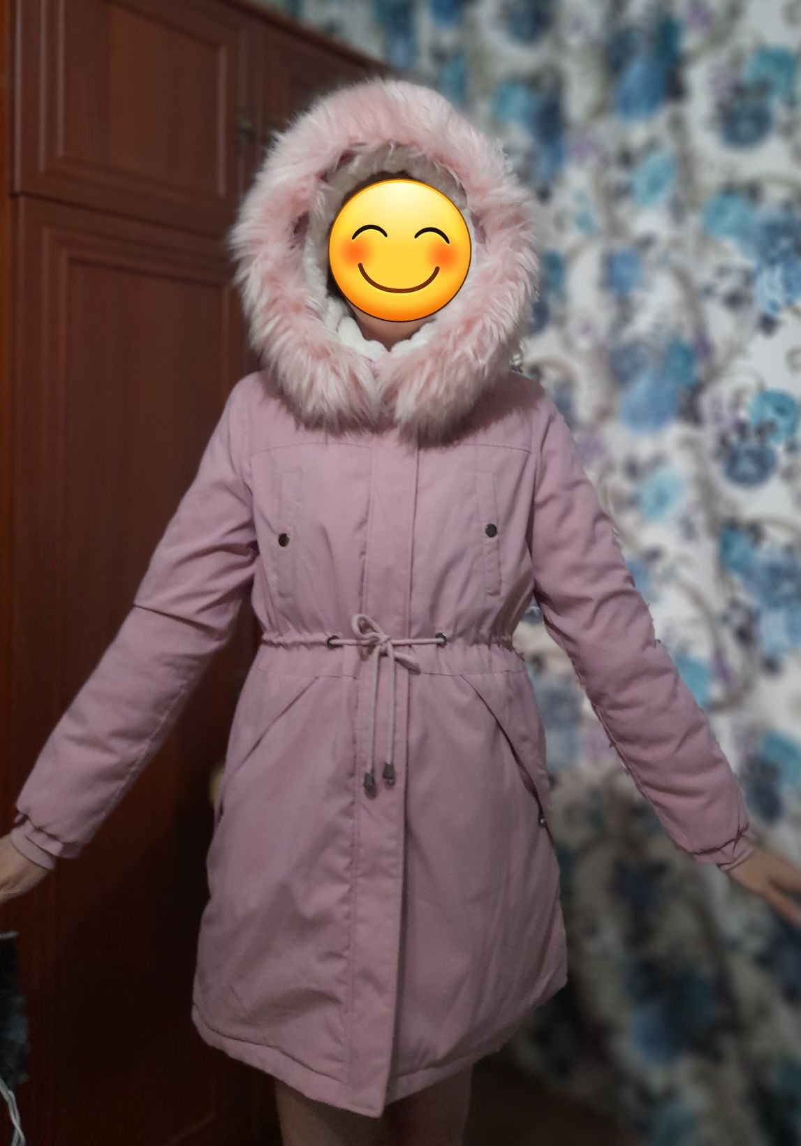 Продам розовую парку