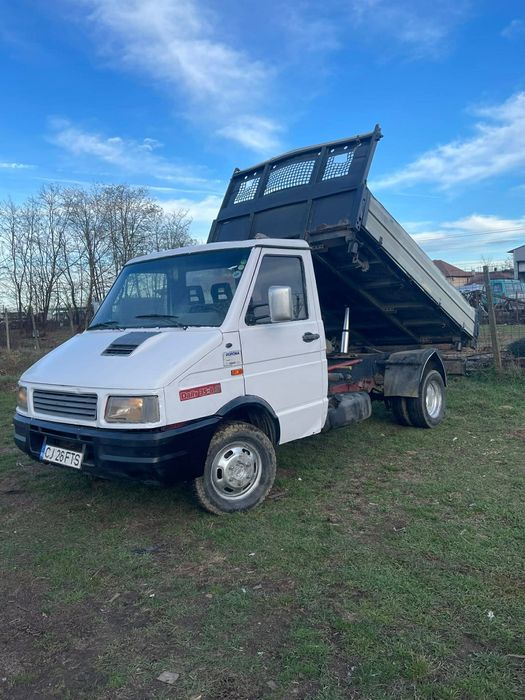 Vand iveco dayli motor 2,8 cu turbo