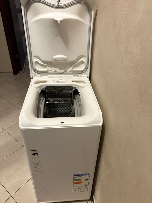 Пералня ZANUSSI 850 оборота