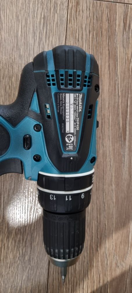 Шуруповерт Makita 18В оригинал