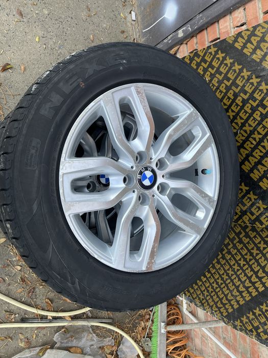 Диски на BMW X5 в хорошем состоянии.