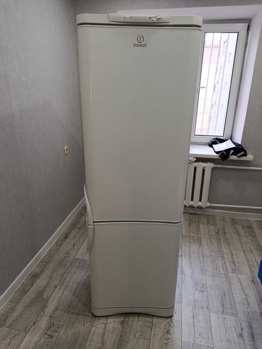 Индезит холодильник