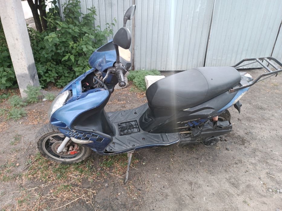 Продам Скутер 125 куб