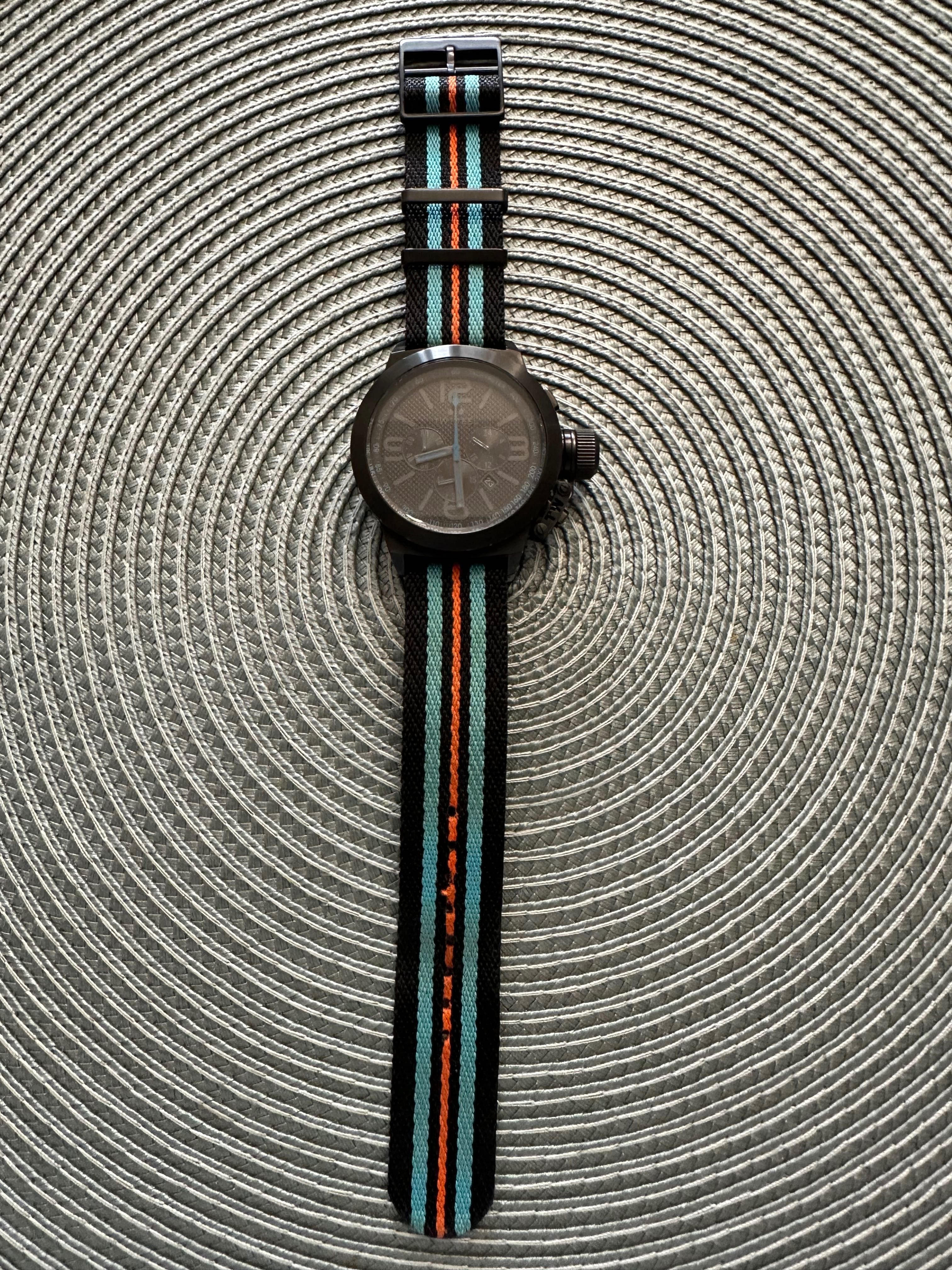 Лот часовници TW Steel, Jaguar, Longines, Edox, Raymond Weil и др.