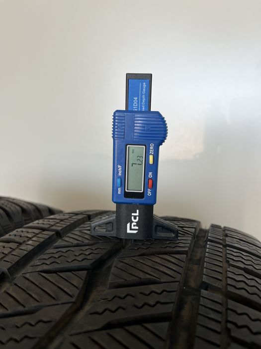 Зимни гуми 235/65/16C Hankook