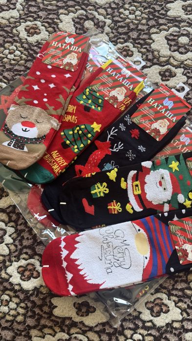 Продам женские новогодние носки