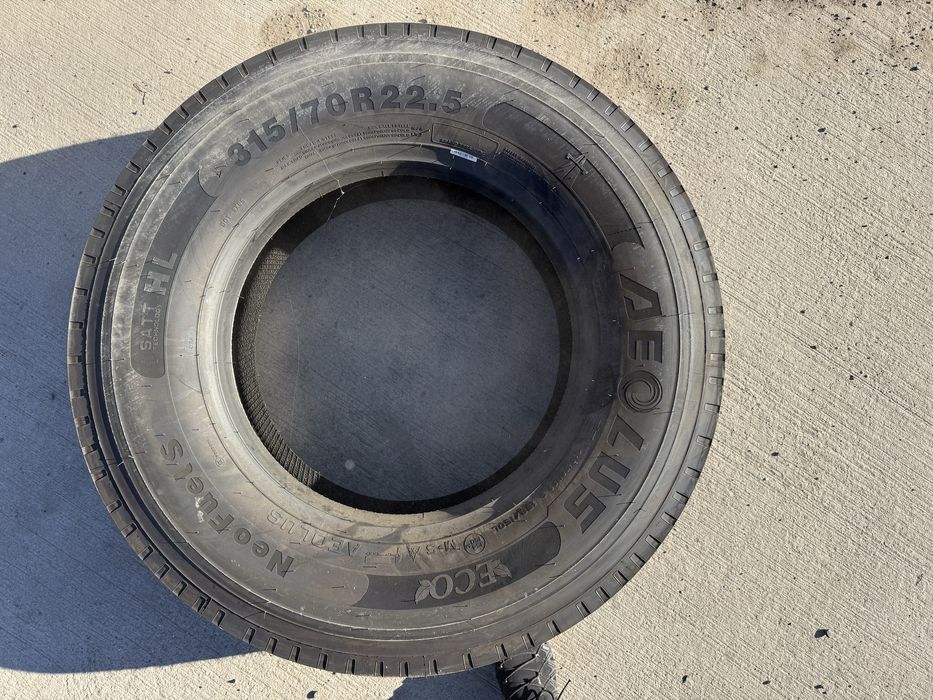 Anvelope Noi 315/70/22.5 Aeolus