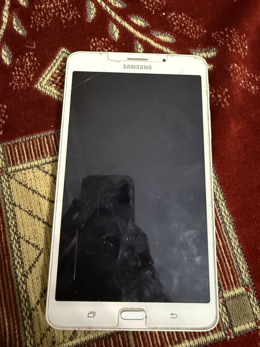 Samsung Tab A6 в отличном состояний