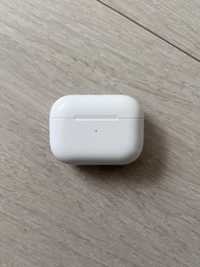 Vand apple Airpods pro  generatia 1