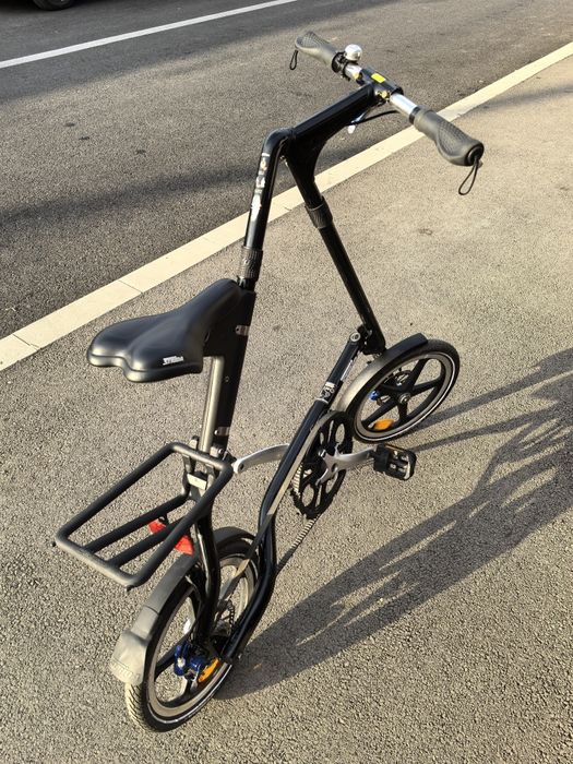 Bicicleta pliabila Strida