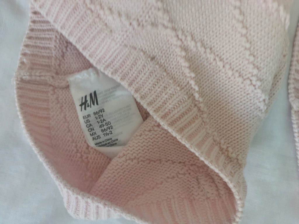Căciuli.       H&M