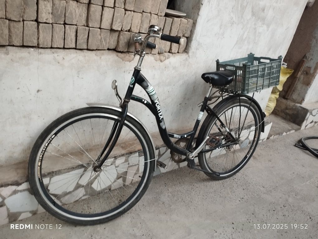 Велик почти новый