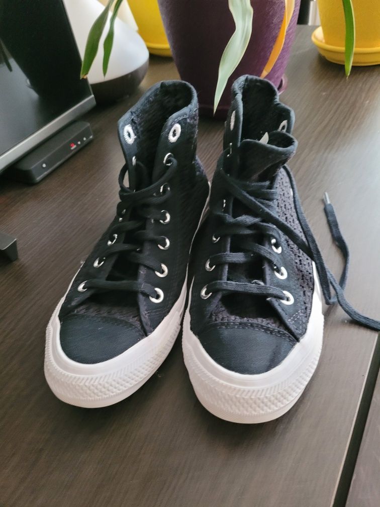 Високи кецове Converse