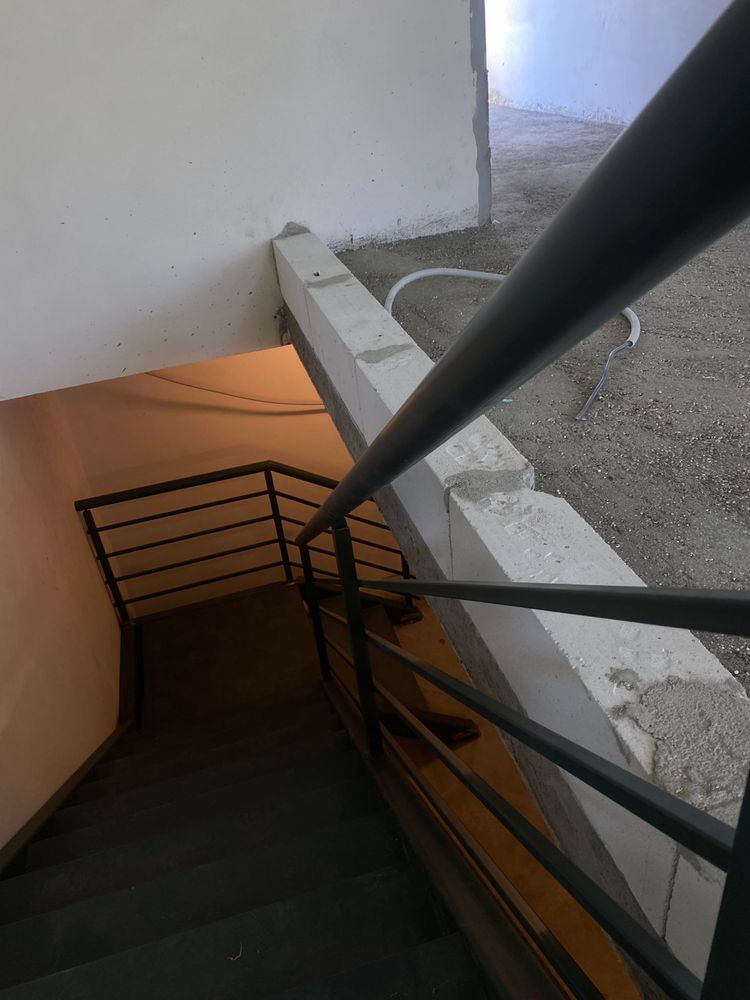 Scari de interior si exterior