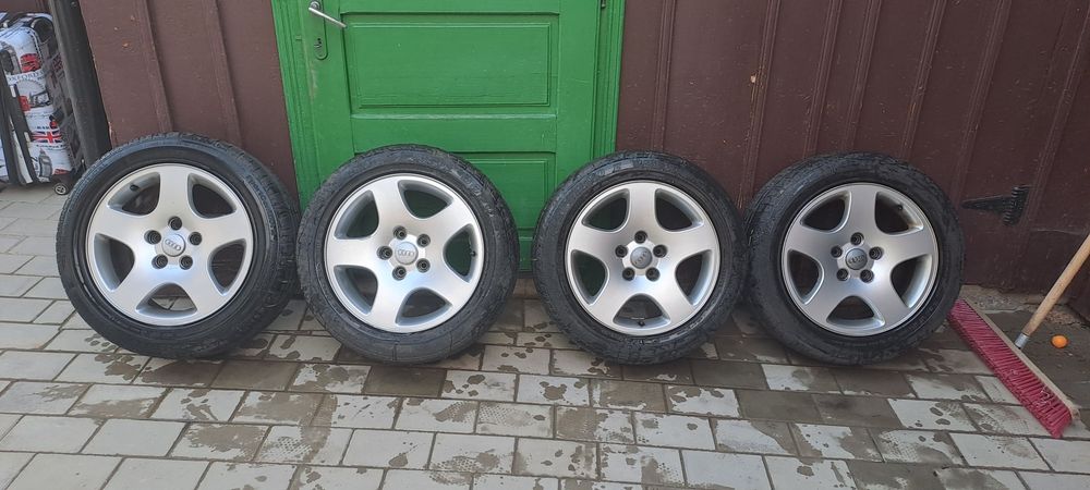 Jante audi cu cauciucuri de vara 205/55 r16