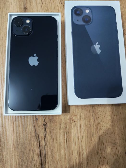 iPhone 13 midnight
