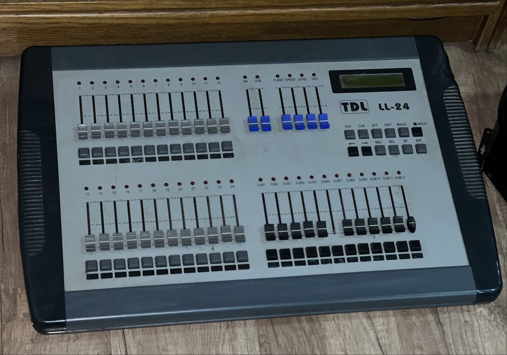 Продам Световой Пульт TDL LL-24